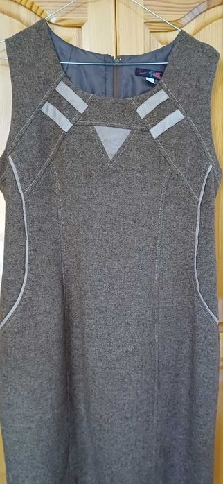 Рокля на Rosi Fashion с Декорации от Велур! НОВА! БГ48