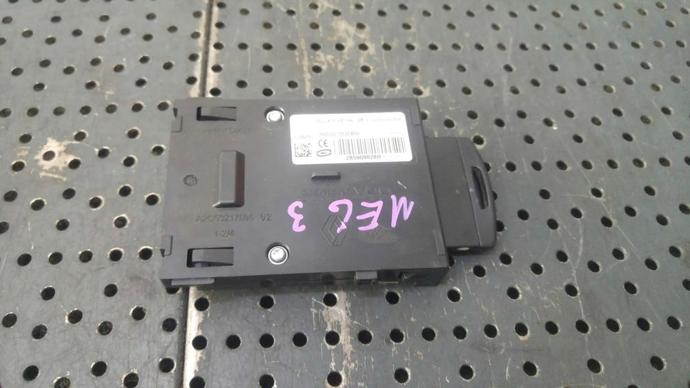 Cheie cititor card renault megane 3 a2c5321709502 285909828r a2c5318518608