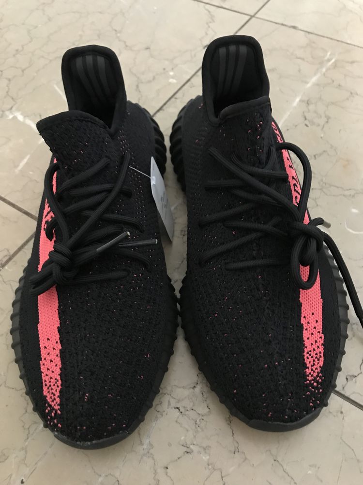 Adidas Yeezy Boost 350 V2 Black Red Strp Marime 38, 39, 40, 41, 42, 43