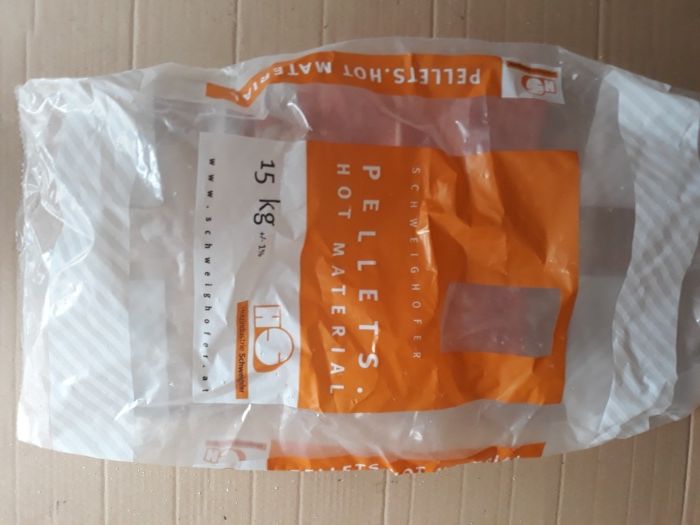 Saci rezistenti din plastic 50 bani bucata