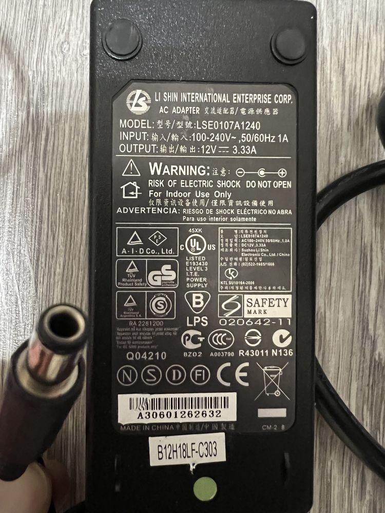 Оригинални зарядни адаптери за Toshiba