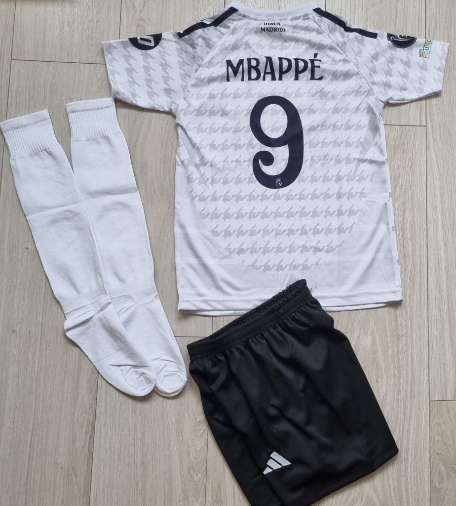 Echipamente fotbal copii 4/14ani  Mbappe -Real Madrid.