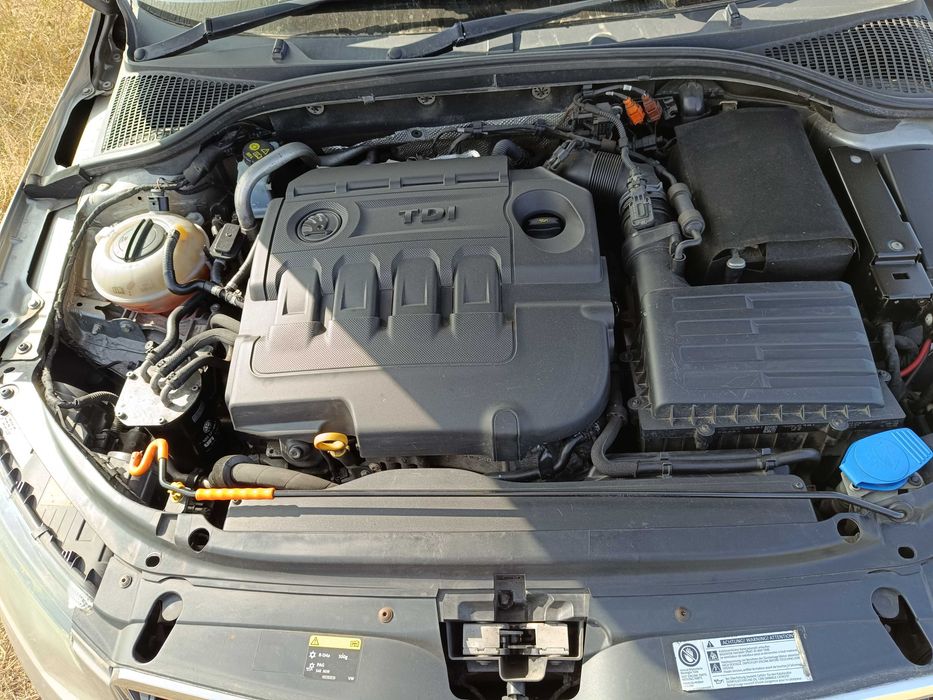 Capac motor Skoda Octavia Superb Fabia Rapid 1.6 2.0 diesel impecabil
