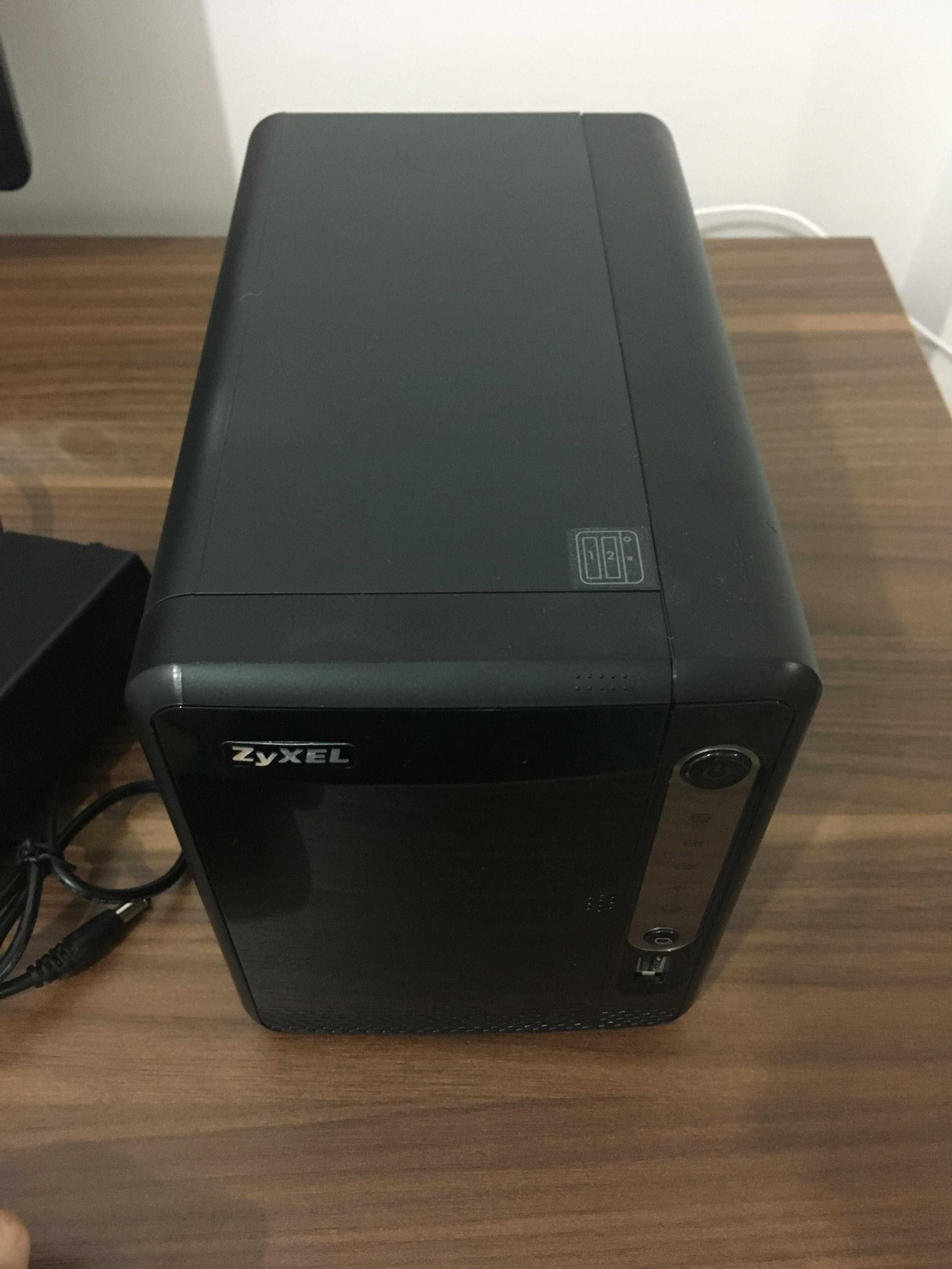 Vand NAS, Server de stocare in retea, Zyxel NSA326