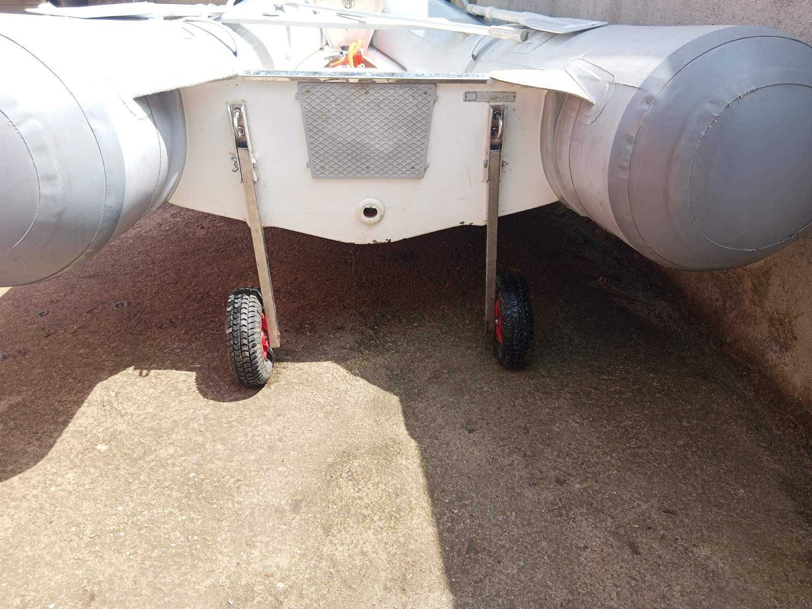 Продавам лодка ZODIAC CADET 310 RIB NEO