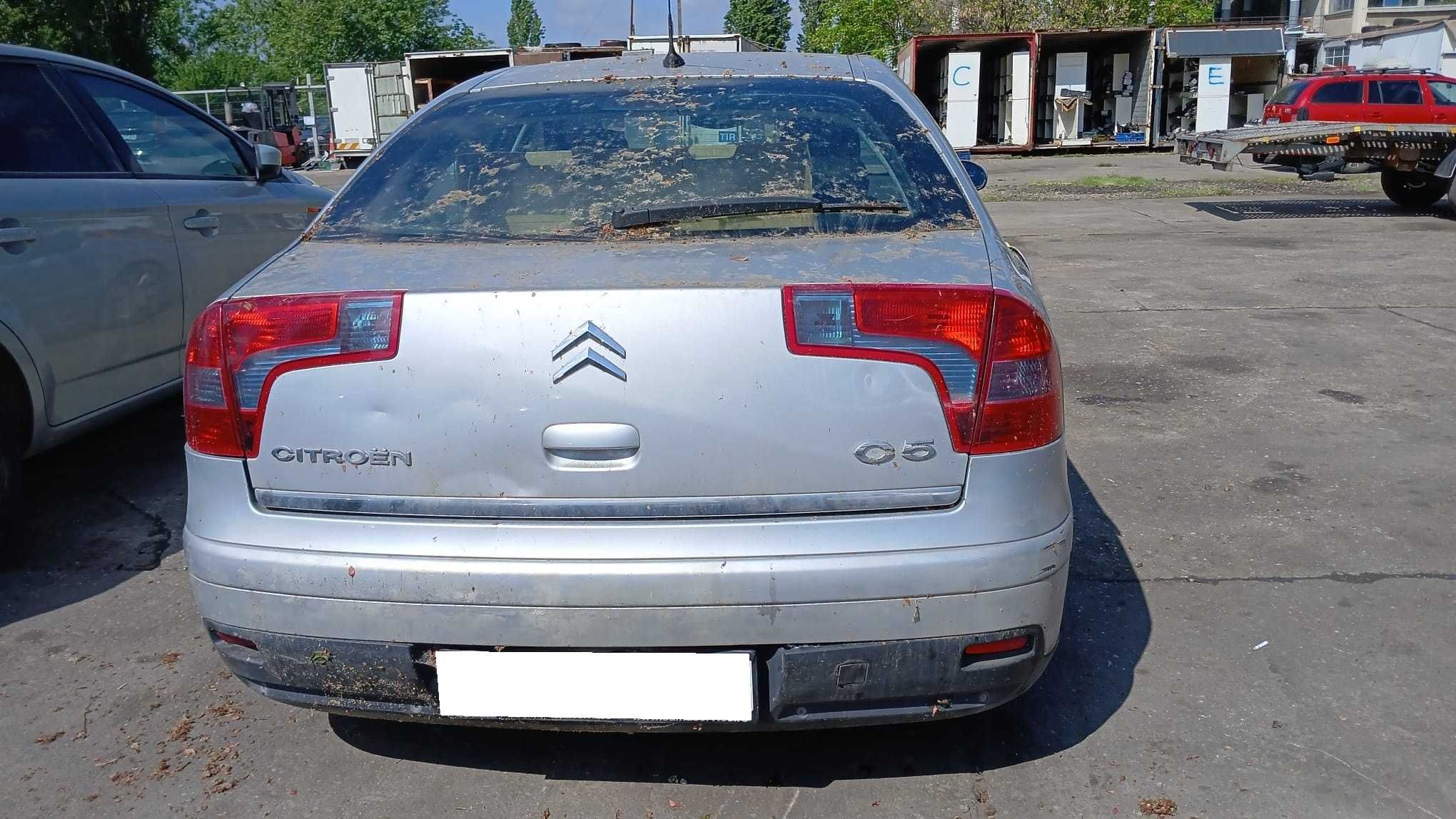 Dezmembrez Citroen C5 2.0 Benzina DIN 2006-RFJ