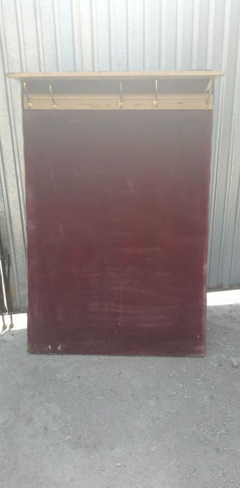 Продам недорого деревянные окна двери