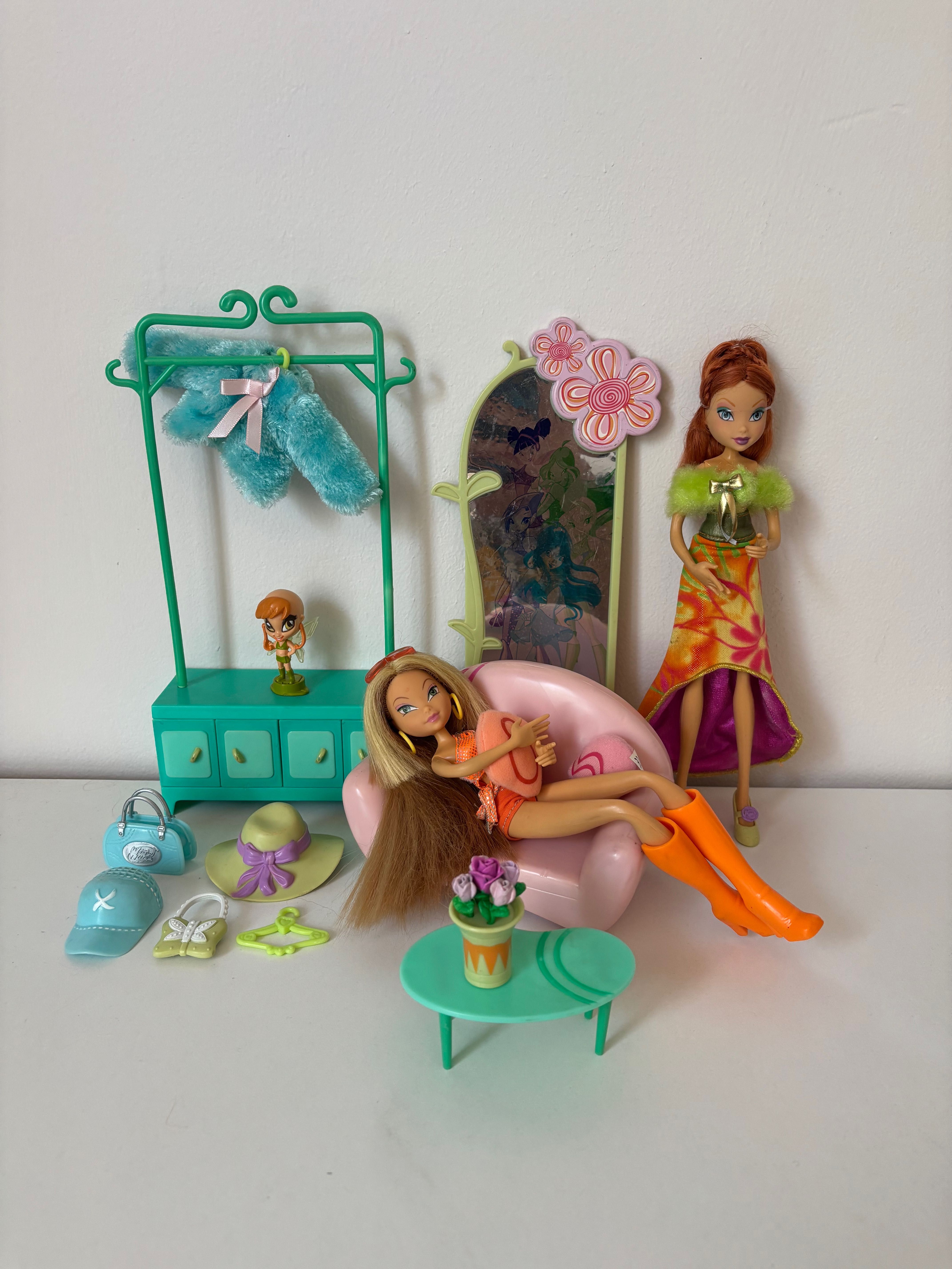 Лотове кукли Winx club