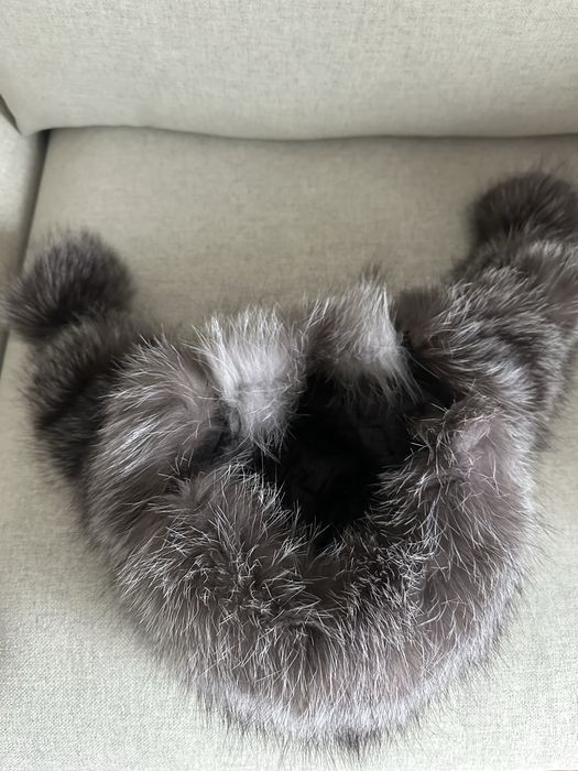 Caciula vulpe argintie lux noua S