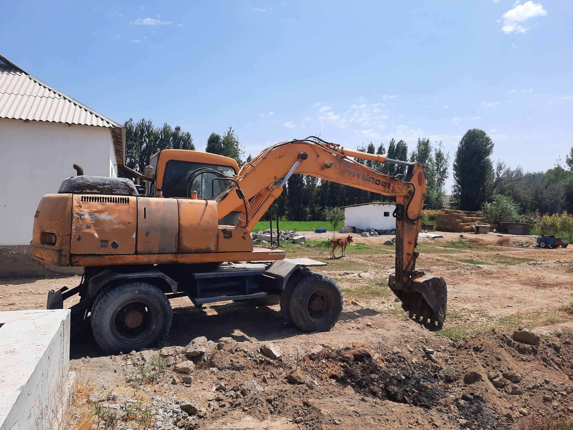 Экскаватор Hyundai 1300