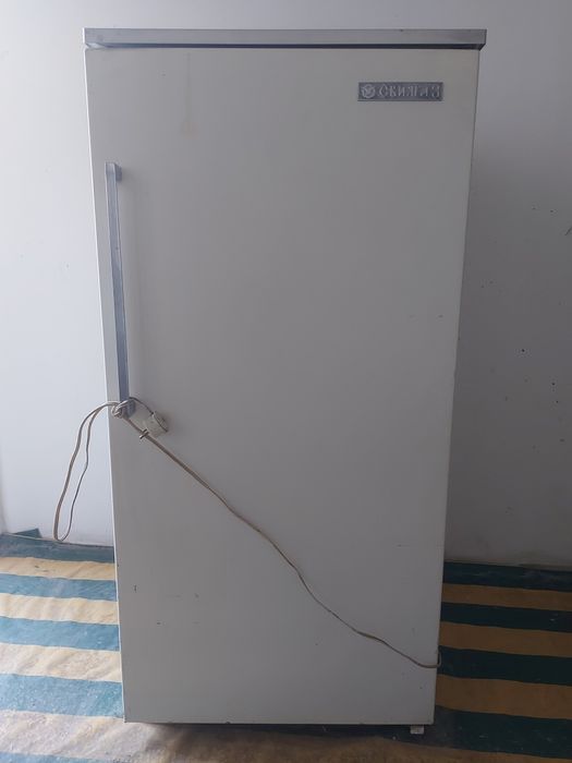 Продам холодильник б/у