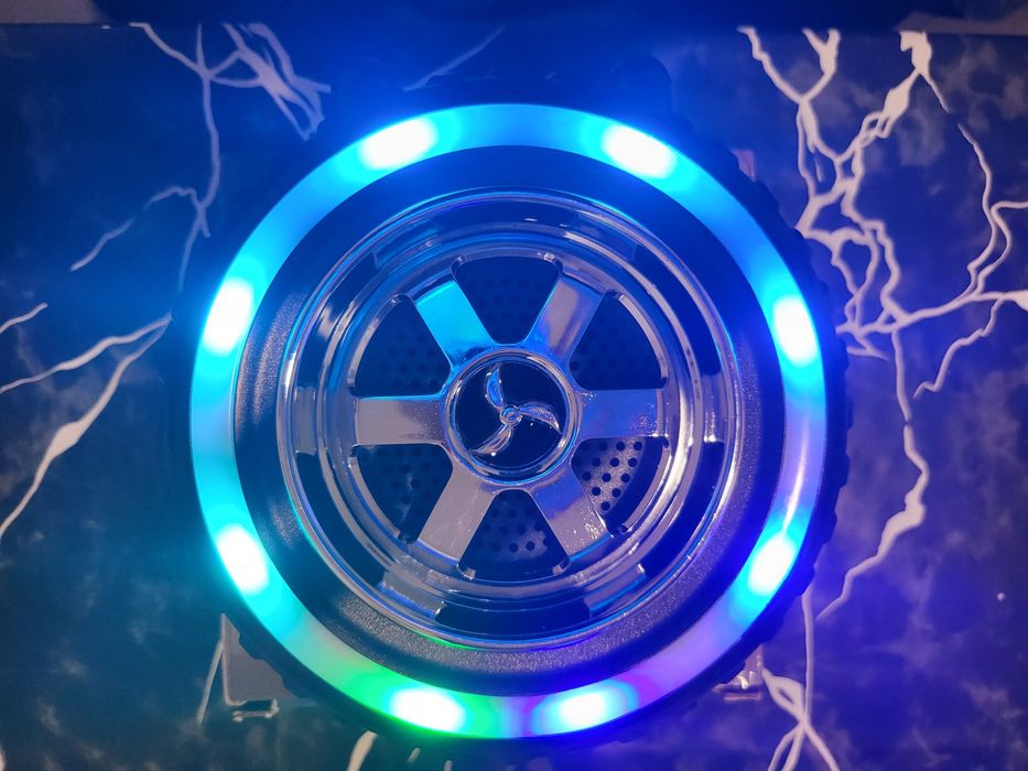 Колонка за музика тип гума