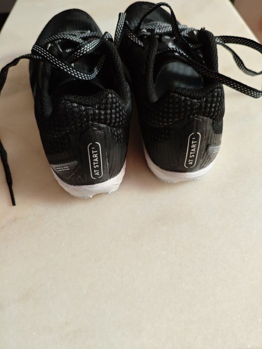 Încălțăminte/adidasi cu cuie de atletism KIPRUN AT START V3
2