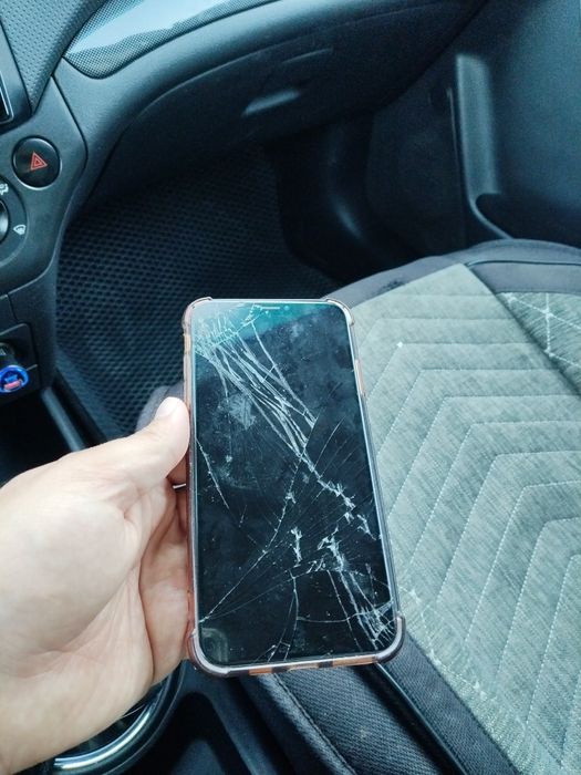 Iphone xsmax продам на запчасти