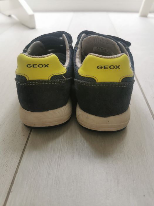 Geox, marimea 27