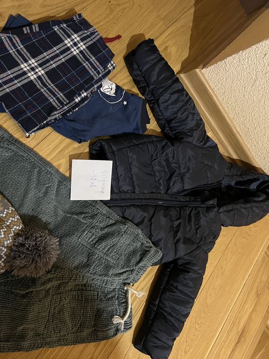 Комплекти 74-80рр ,много запазени,нямат скъсано и петна