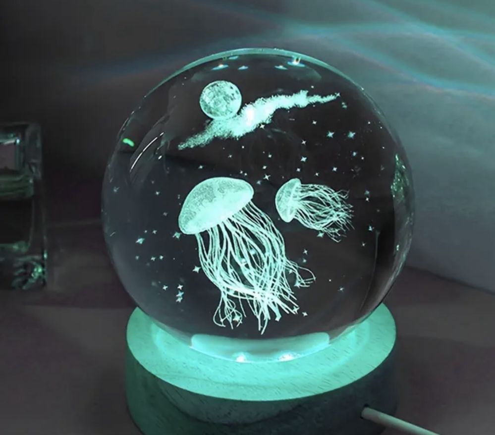 3D Декоративна LED Лампа с Медузи – Кристална Топка