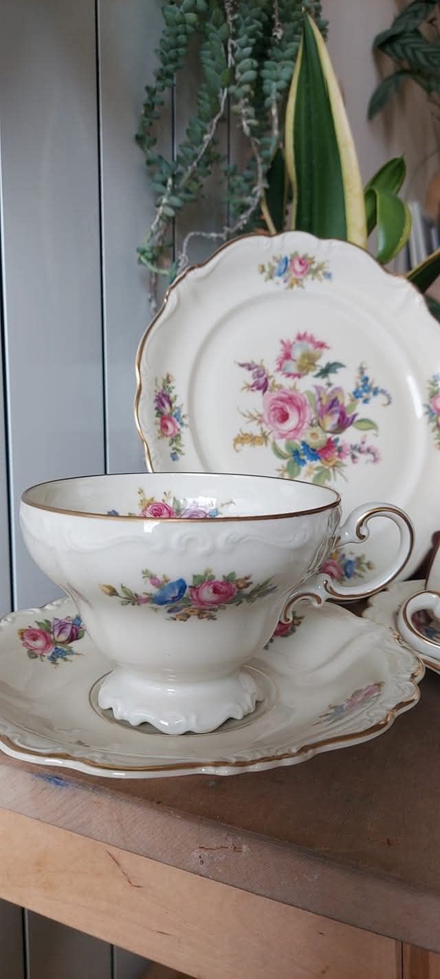 Костен порцелан Rosenthal Pompadour - тройни сетове