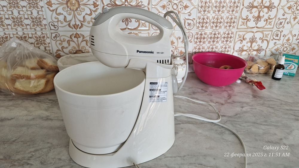 Продам миксер Panasonic