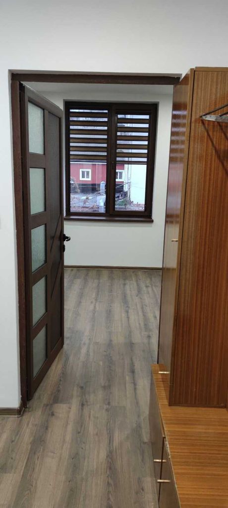 Дава се под наем Тристаен апартамент в Димитровград - 82 кв.м за 255 € - Снимка #20