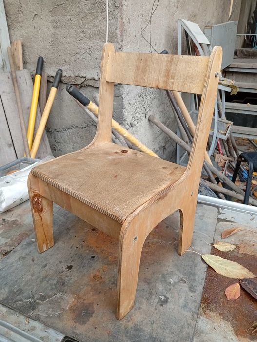 Продам Стульчики  Деревянный Детский