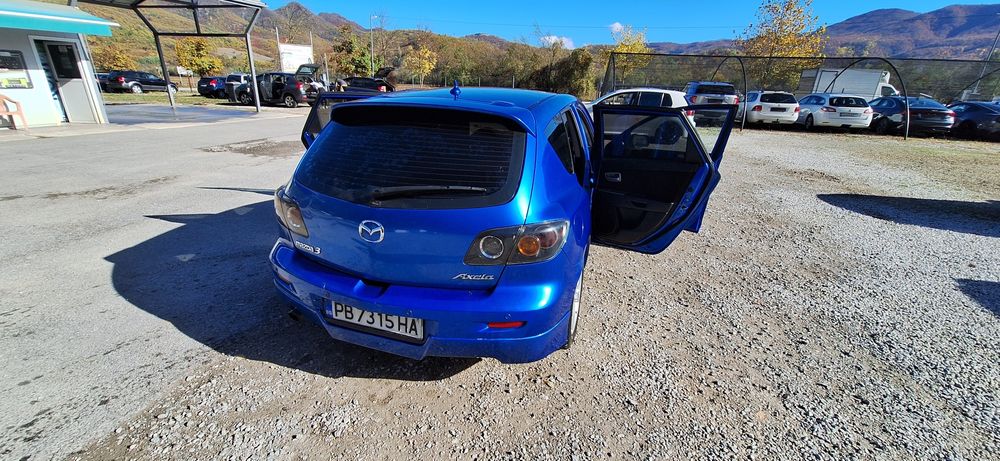 Продавам Мазда 3 1.6 дизел 2005г.