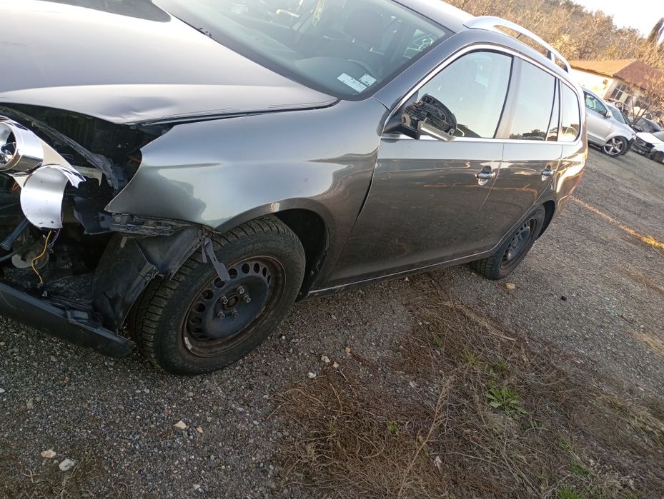 Фолксваген Голф 5 комби 1.9 тди BLS 2008год