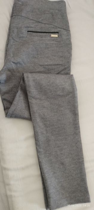 Дамски панталон и клин