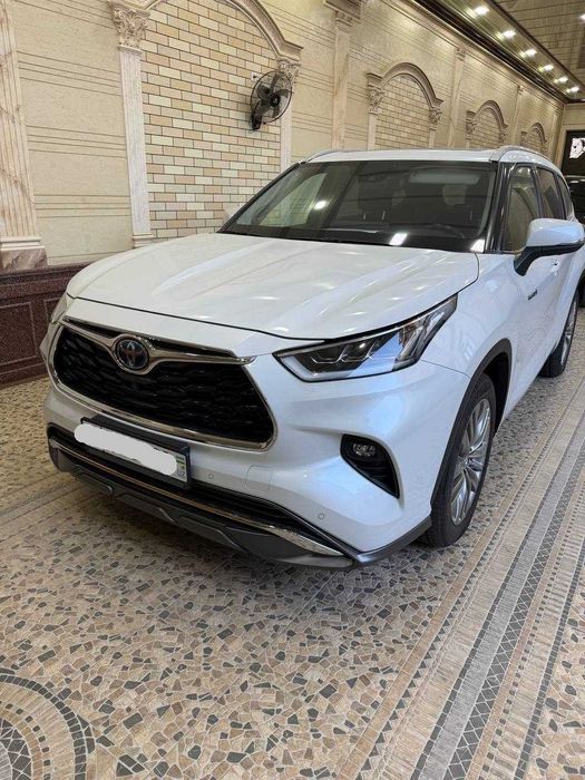 Продается Toyota Highlander 2,5 Hybrid 2023 года. Ful комплектация
