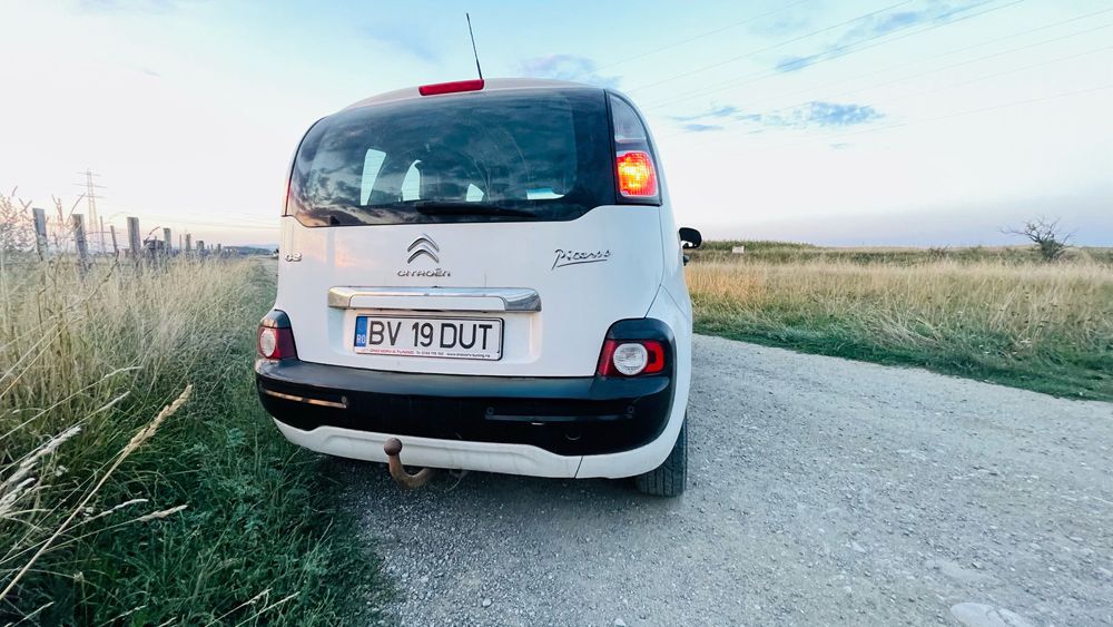 Vând C3 Picasso 1.6, 92 CP, stare bună, preț negociabil