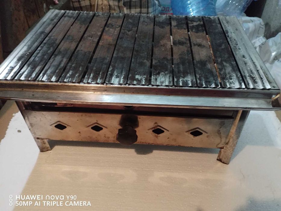 Газова скара за барбекю