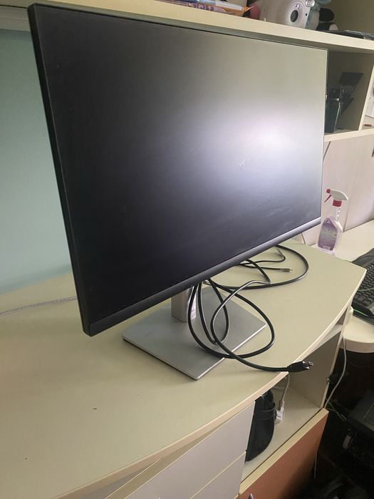 Монитор Dell 52422h / 60 херца