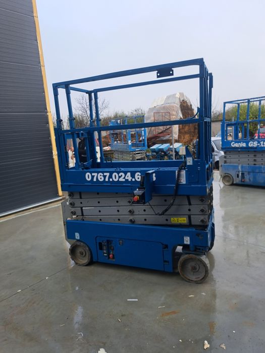 Închirieri Nacele Foarfecă 8–14 m – București și Ilfov