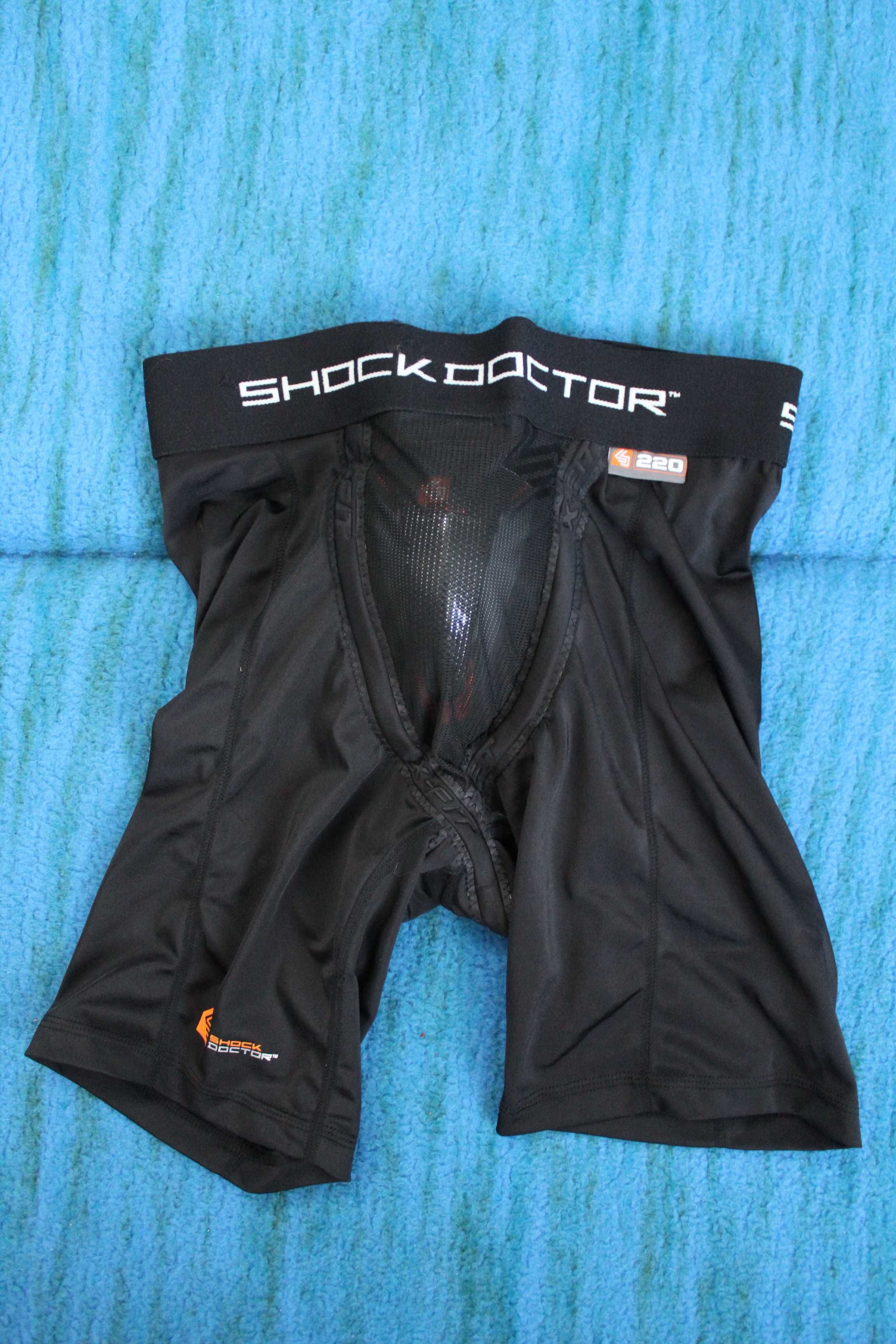 Pantaloni softshell Salewa L si colanti protectie Shock Doctor M