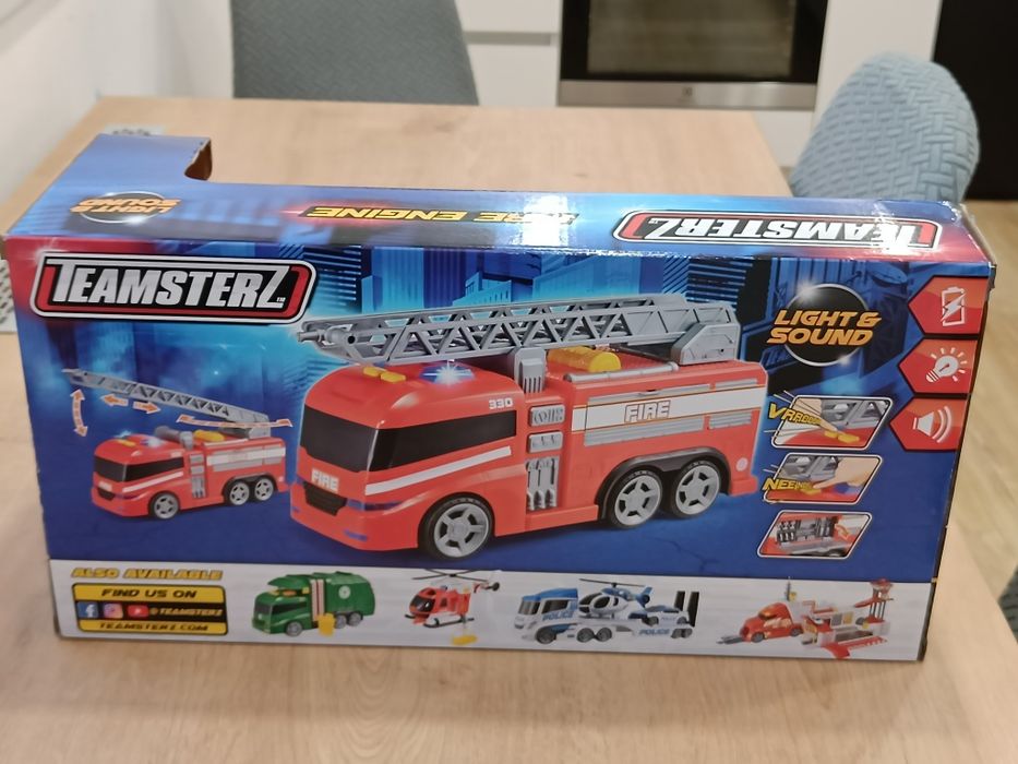 Mașina de pompieri Teamsterz