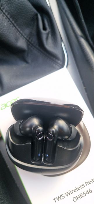 Слушалки Acer чисто нови