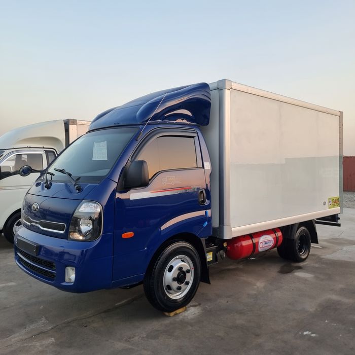 Сотилади 
Bongo |||  1.2 тон 
Изатермос бутка бузилмай келган балантид