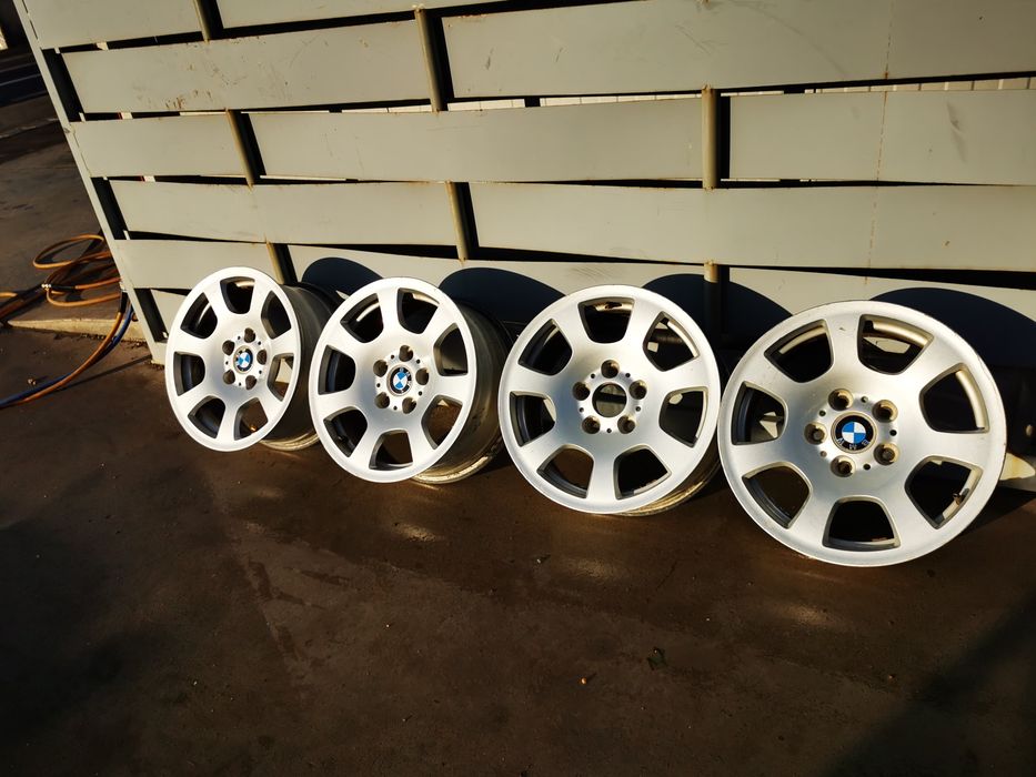 Vând jante bmw r 16. Preț 500 lei