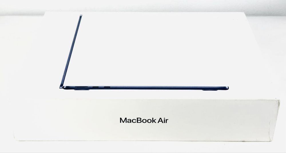 НОВ! Apple MacBook Air 15" M4 16RAM 256SSD Midnight Гаранция!