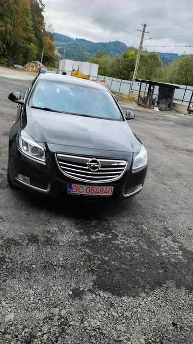 Vând opel insignia sau schimb cu autoutilitară
