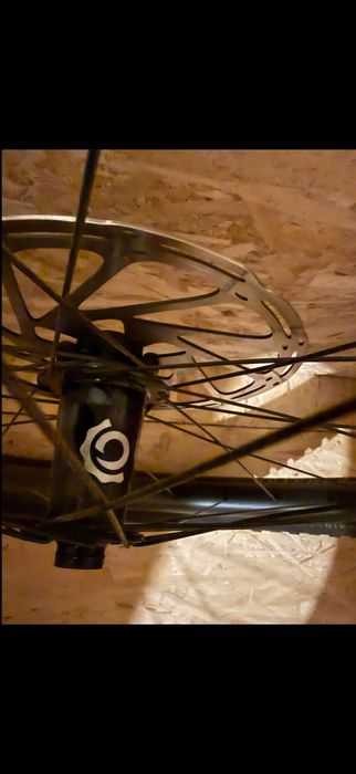 Roti Enduro Trail CARBON 29 Boost 12x148 15x110 Industry Nine