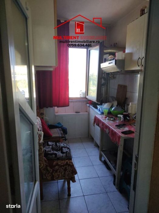 De vanzare apartament 3 camere  !