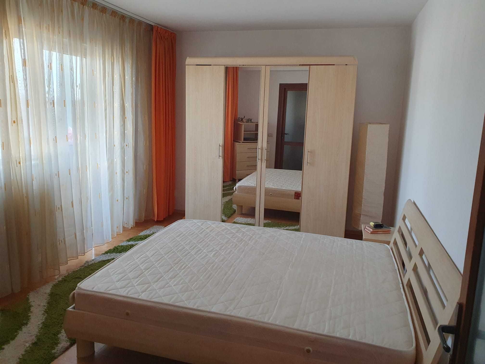 Vand apartament 3 camere, Voluntari, 100mp utili