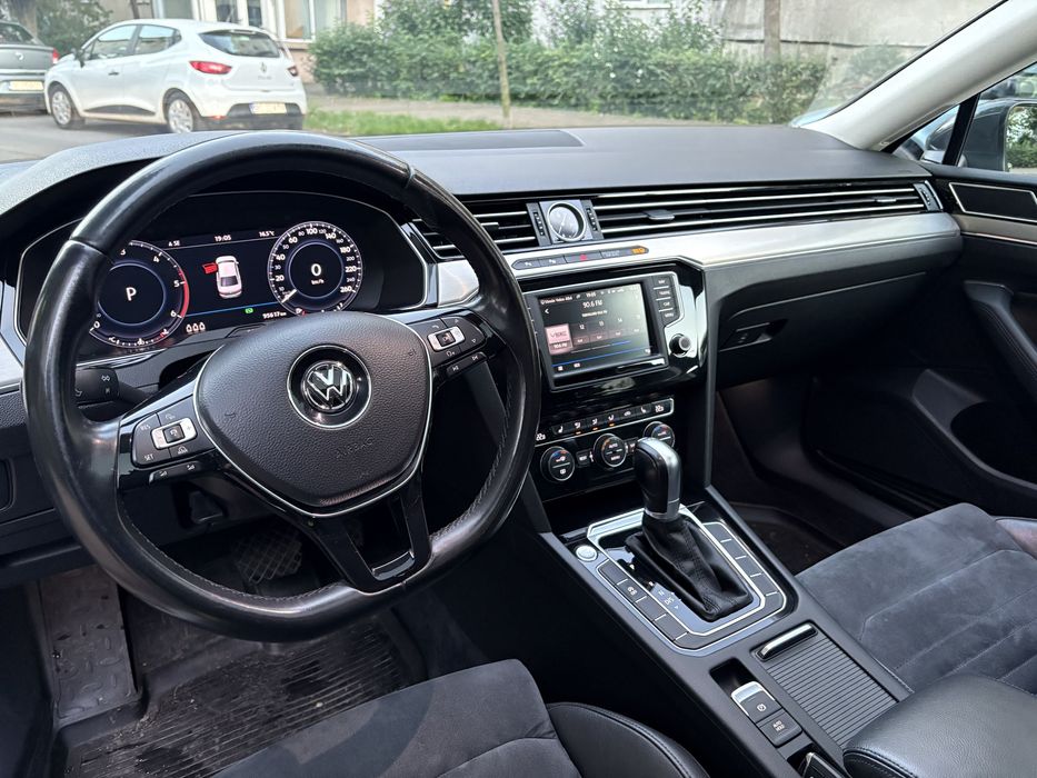 Vw passat 2.0 tdi DSG 150 cp proprietar alcantara