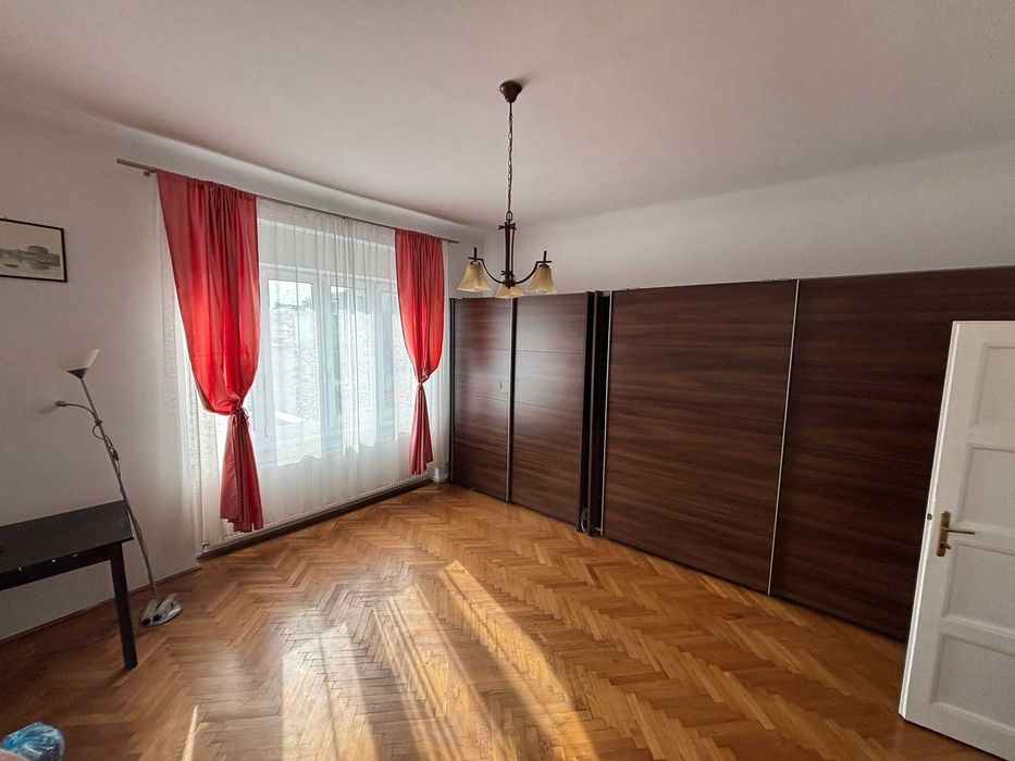 Apartament inteberlic, central- Cipariu, str. Ion Vidu- proprietar/PF