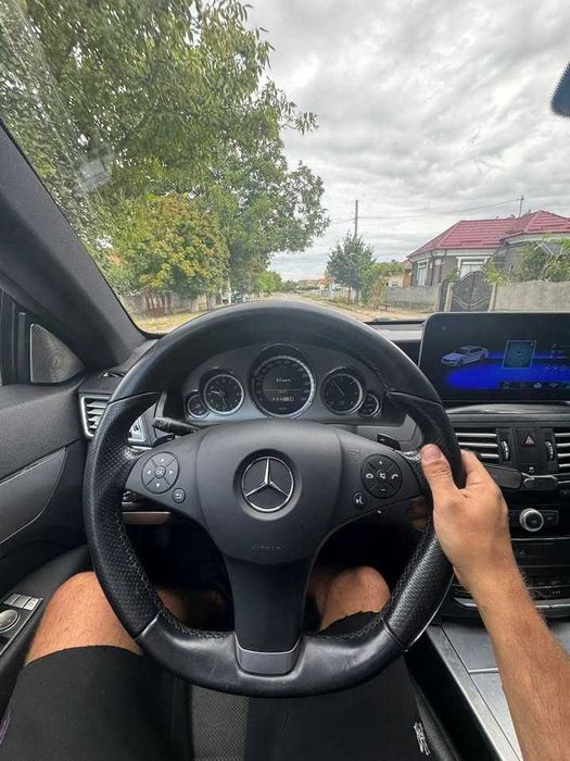 Mercedes Benz E Class Coupe 220 Cdi