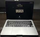MacBook Pro 13” M2 (2022) • 8GB / 256GB • с Touch Bar