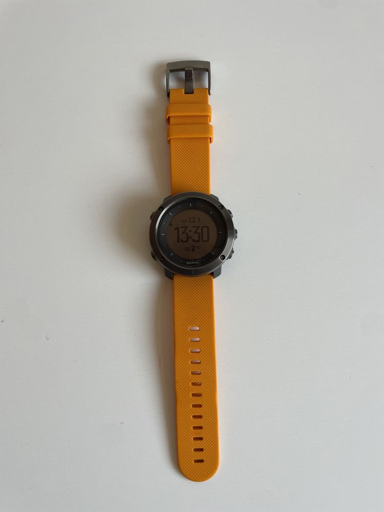 SUUNTO traverse smart часовник