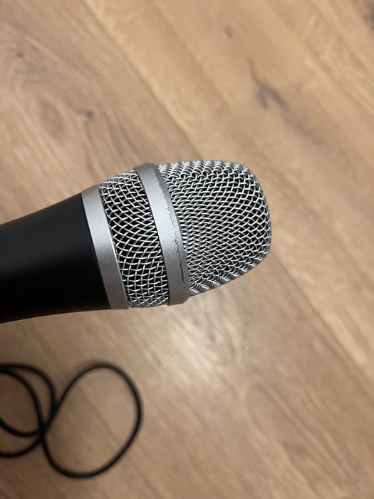 Microfon cu fir IRIG MIC ca nou