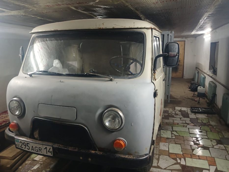 продам уаз в отличном состояние сел поехал торг есть нормальный